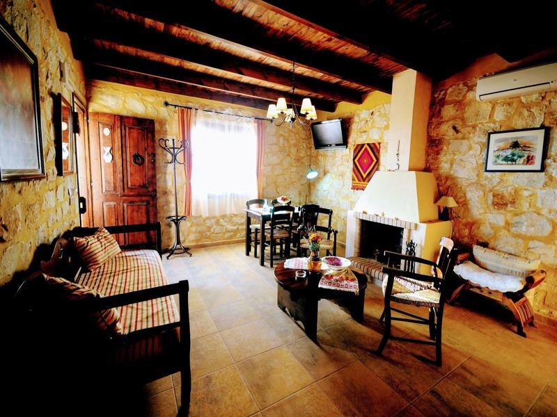 Ville du Soleil - exclusive homes with rustic charm&panoramic seaview Makrýgialos Extérieur photo